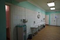 Рукомойники в столовой